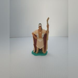 Chief Powhatan from Pocahontas. Walt Disney Miniature Applause Figure. 4 1/4"